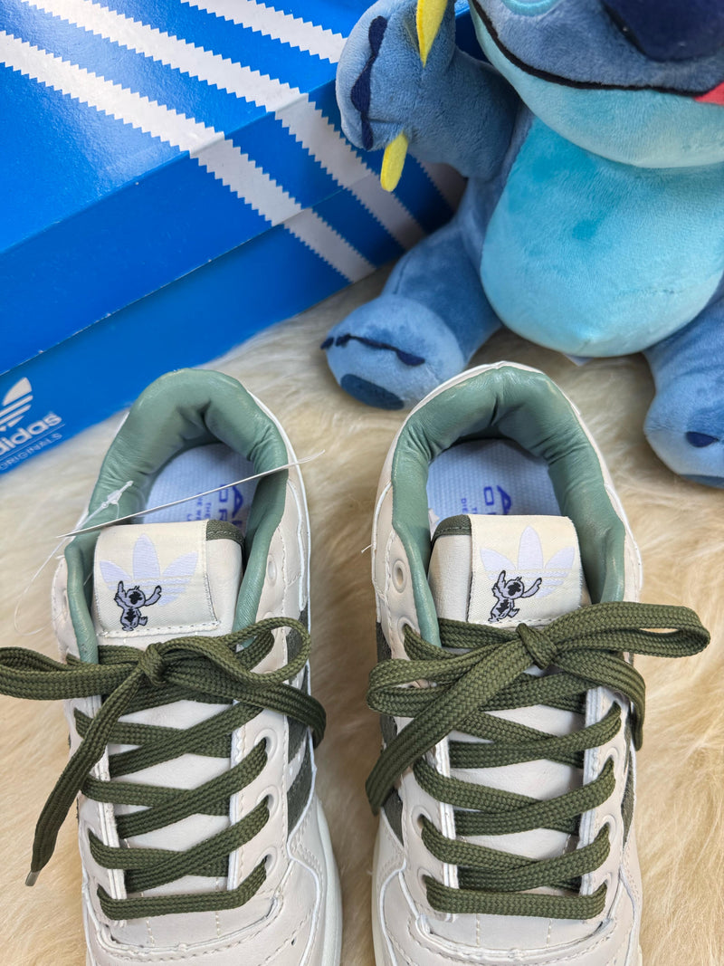TÊNIS AD FÓRUM DISNEY STITCH