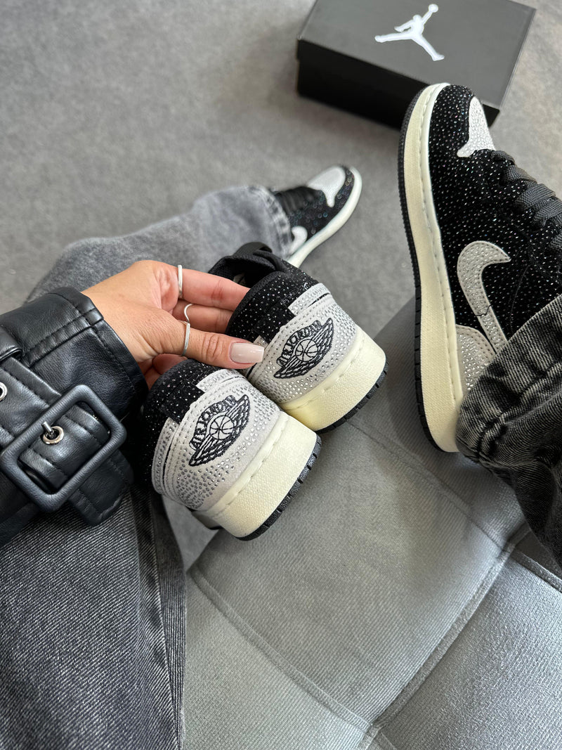 TÊNIS NK JORDAN LOW LUXO
