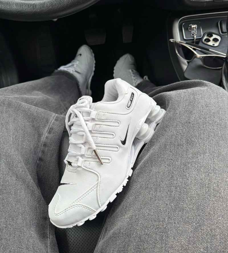 TÊNIS NK SHOX NZ UNISSEX